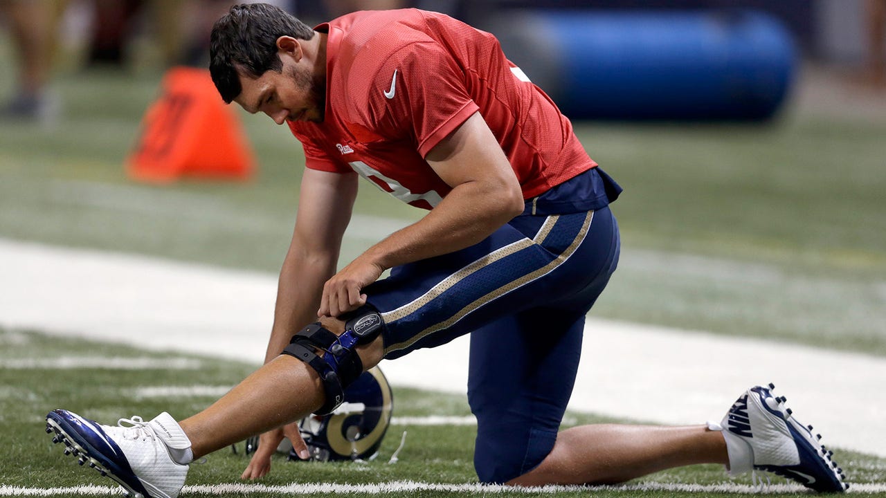 Rams have Bradford on baseball-like pitch count